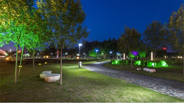 城市廣場亮化設(shè)計要遵循的三個點